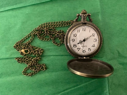 Old School Golf Pocket Watch (Quartz)